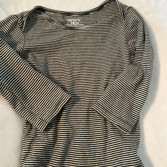 Carter’s Heart Patterned Cream and Black Kids One Piece set of 3 - Picture 5 of 6